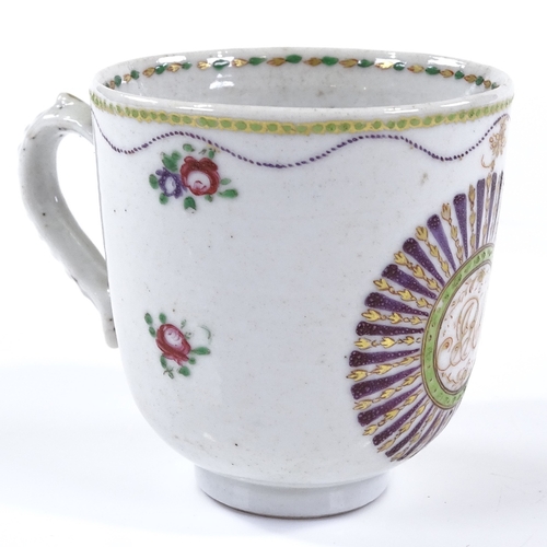 187 - An 18th century Chinese export coffee cup, with painted and gilded decoration, height 6cm