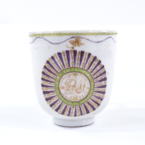 187 - An 18th century Chinese export coffee cup, with painted and gilded decoration, height 6cm