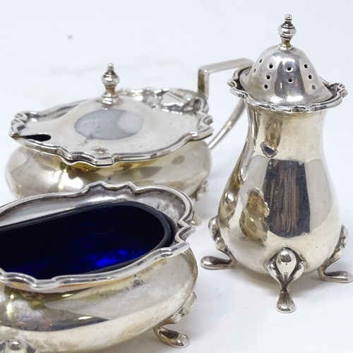 833 - A set of George V silver cruets, with blue glass liners, by William Hutton & Sons Ltd, hallmarks She... 