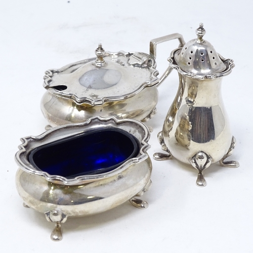 833 - A set of George V silver cruets, with blue glass liners, by William Hutton & Sons Ltd, hallmarks She... 