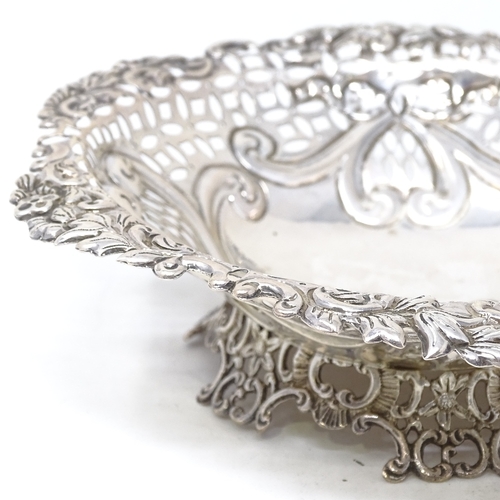 841 - A Victorian silver bon bon dish, with relief embossed ribbon and floral decoration, by Levi & Salama... 