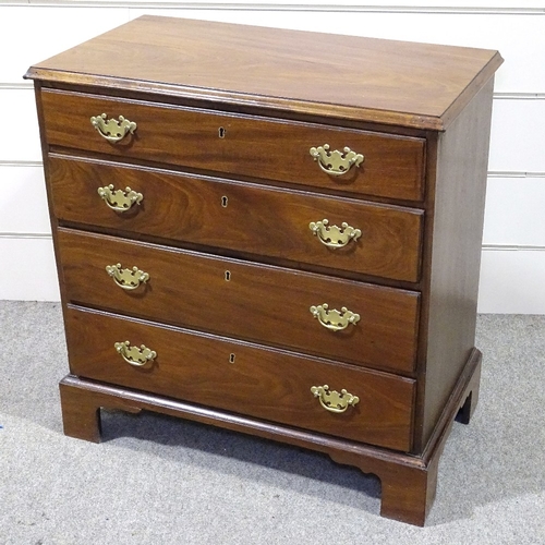 326 - A George III mahogany bachelor's chest of 4 long graduated drawers on bracket feet, width 2'7