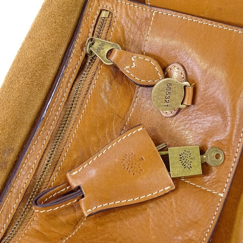 98 - A Mulberry Bayswater tan leather handbag, with padlock and key, serial no. 565321, with dust bag