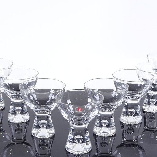 230 - Iittala Finland, a set of 8 Tapio glasses, designed by Tapio Wirkkala, height 8.5cm, diameter 7cm, p... 