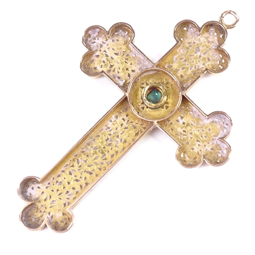 476 - A French? unmarked gold emerald crucifix pendant, pierced and engraved scrollwork decoration with ce... 