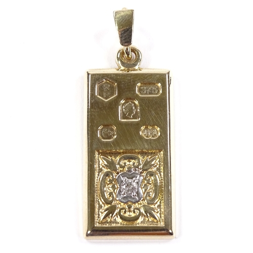 534 - A Westminster Mint limited edition 1/4 ounce 9ct gold ingot pendant, with diamond set Tudor rose dec... 