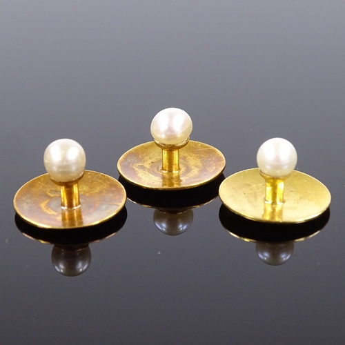 562 - A set of 3 15ct gold pearl dress studs, maker's marks WR, hallmarks probably Birmingham 1895, disc d... 