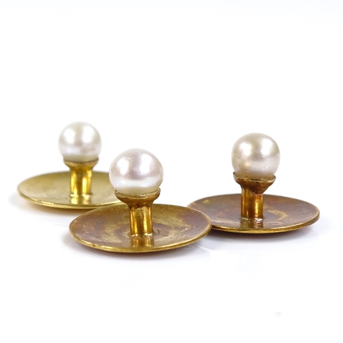 562 - A set of 3 15ct gold pearl dress studs, maker's marks WR, hallmarks probably Birmingham 1895, disc d... 