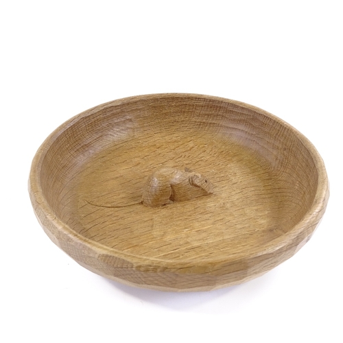 208 - Robert Mouseman Thompson, oak fruit bowl, diameter 24cm