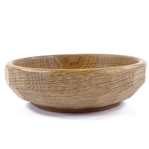 210 - Robert Mouseman Thompson, small circular oak bowl, diameter 15cm