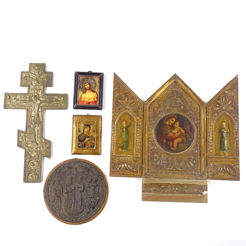 219 - A group of 20th century Russian icons