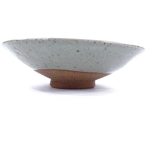 106 - Katherine Pleydell-Bouverie (1895-1985), studio pottery bowl with sgraffito flower design, impressed... 