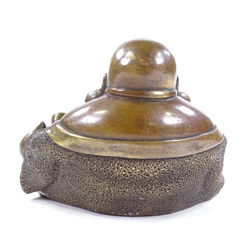 212 - A Chinese bronze seated Buddha, modern, width 15cm