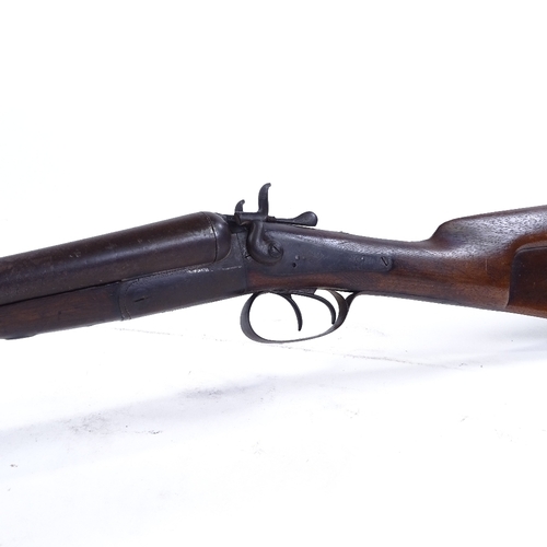 242 - An Antique double-barrelled percussion shotgun, lock stamped Thomas Turner