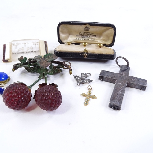 276 - A mixed group of items, including a silver cross, length 5.5cm, 9ct gold studs etc