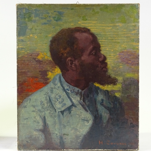 1272 - Honore Cavaroc (1846 - 1930), oil on canvas, portrait of a soldier, signed and dated 1920, 21.5