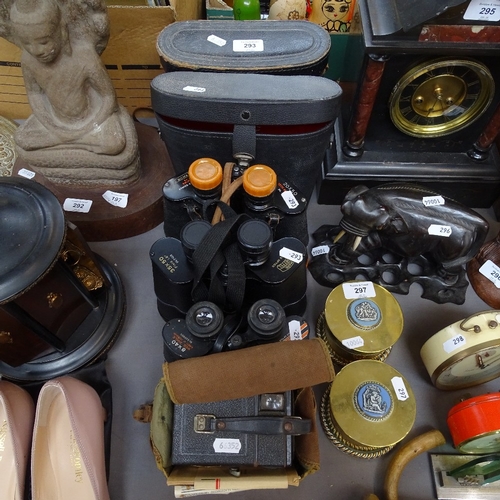 293 - A Zeiss Ikon Box-Tengor camera in original canvas case, and 3 pairs of field binoculars (4)