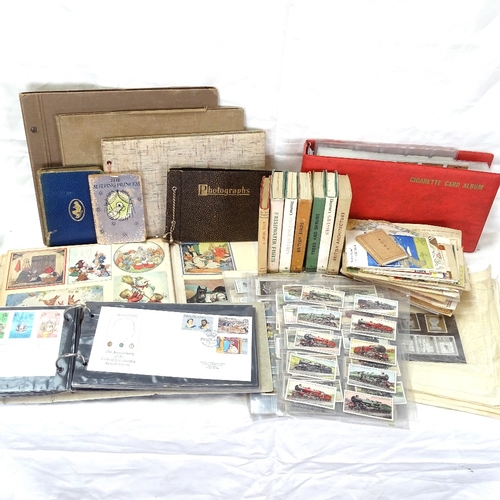 104 - Various loose postage stamps, cigarette cards and reference books