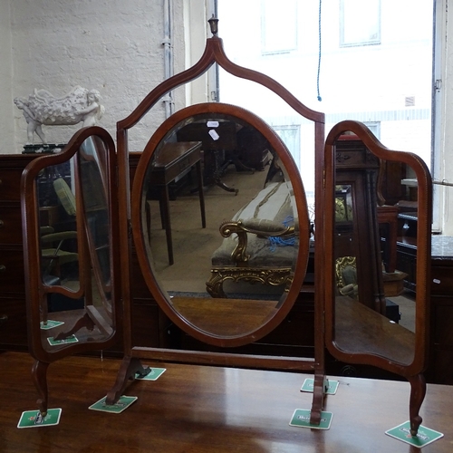 1408 - An Edwardian mahogany and banded 3-fold dressing table mirror