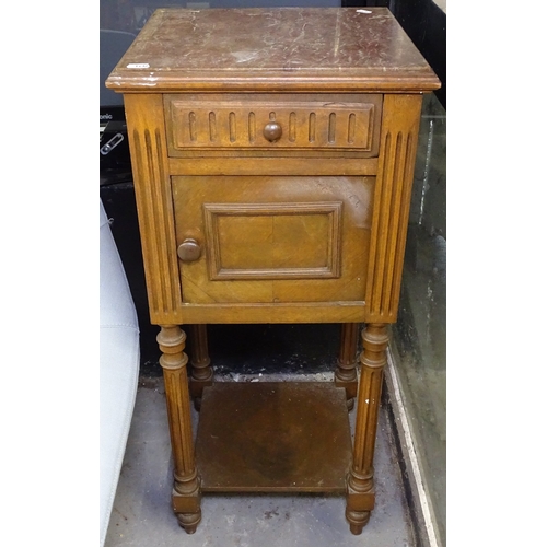 1432 - A French oak and marble-top bedside cupboard, W39cm, H86cm