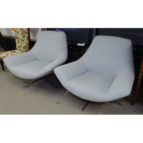 1433 - A pair of Odyssey for Sixteen 3 low-back swivel chairs, on star chrome bases