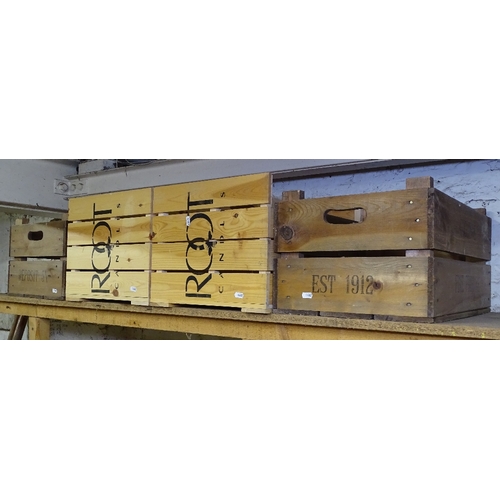 1462 - 4 reproduction wine crates