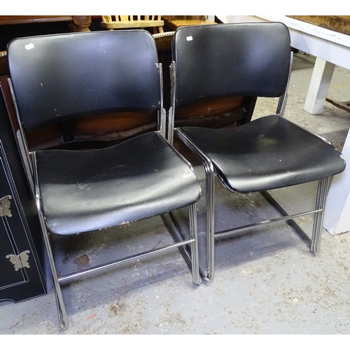 1568 - A set of 6 David Rowland 40/4 stacking chairs on chrome legs