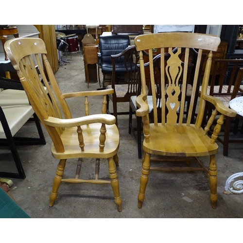 1588 - A pair of modern beech Windsor kitchen armchairs