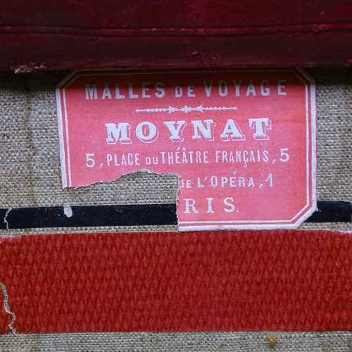 405 - An early wood leather and brass-bound travelling trunk by Moynat, original label inside lid, 90cm x ... 