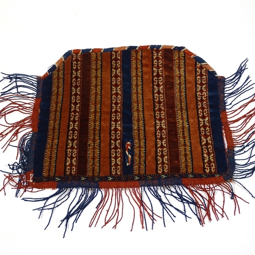 425 - A finely woven early Yomud Turkeman saddle bag