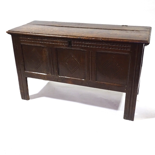 446 - A 17th/18th century panelled oak coffer of small size, length 110cm