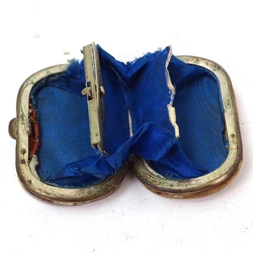 109 - Various boxes, including horseshoe design Vesta case, horn snuff box, agate pillbox, etc