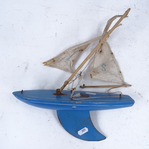 205 - 2 painted wood Star Yacht pond boats, with sails and rigging, length 27cm (2)