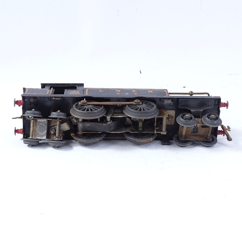 225 - A Hornby O gauge tinplate clockwork locomotive train, LNER 4-4-4, in black gilded livery, length 27c... 