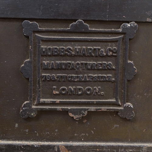 448 - An Edwardian Hobbs, Hart & Co small iron safe, with carrying handles and 2 original keys, safe lengt... 