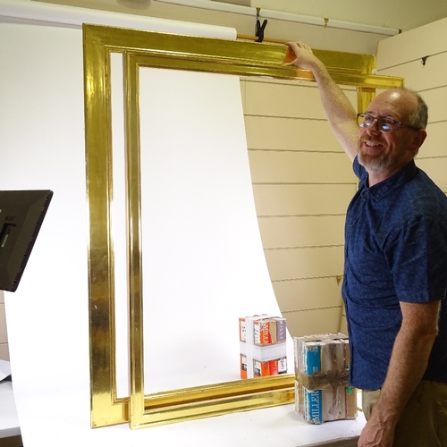 1298 - 2 large gilt frames