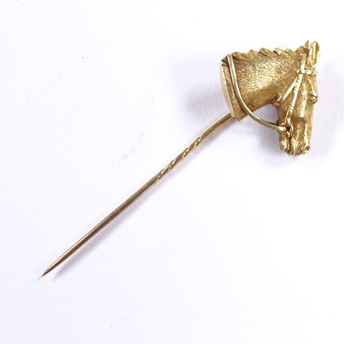 602 - A 14ct gold figural horsehead racing stick pin, realistically formed, overall length 65.1mm, 5.6g