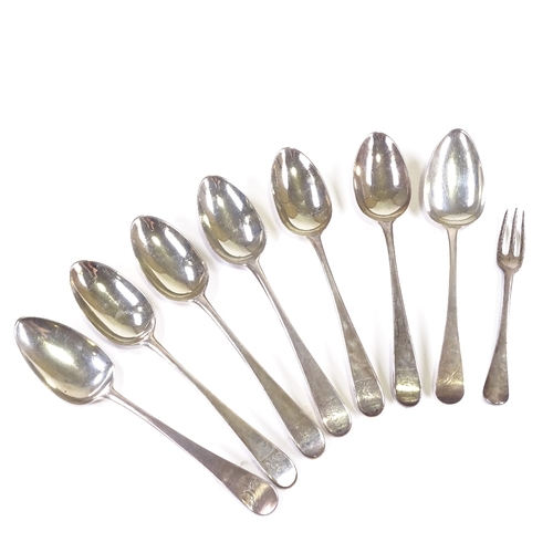 640 - A group of 18th century silver cutlery, including fork hallmarked London 1774, set of 5 tablespoons ... 