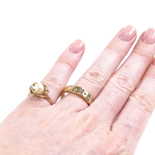 660 - 2 9ct gold stone set rings, including cultured pearl and CZ, sizes L and T respectively, band ring w... 