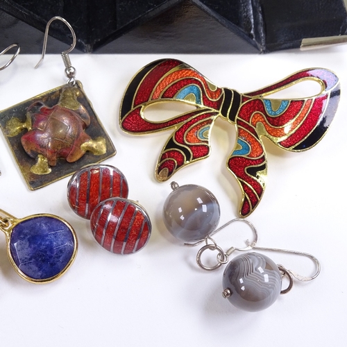 691 - Various costume jewellery, including Pierre Cardin cased earring set, silver stone set sword brooch ... 