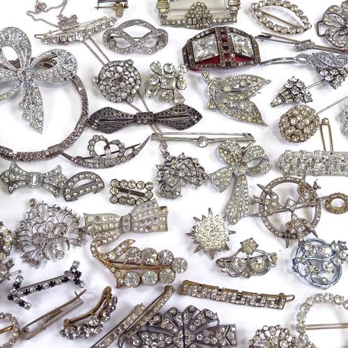 699 - Large collection of various paste jewellery, including brooches, pendants, hat pins etc