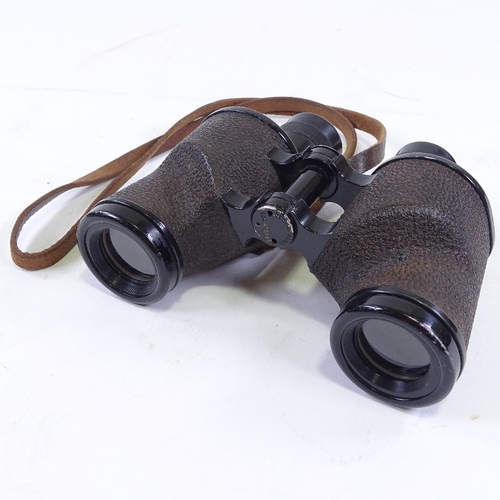 120 - Bausch & Lomb Optical Co New York, pair of 6x30 military binoculars, with graduated graticules, leat... 