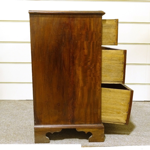 147 - A George III mahogany chest of 2 long and 2 short drawers of small size, width 88cm, height 79cm