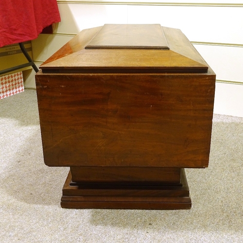 158 - A George IV mahogany wine cooler, 84cm x 50cm