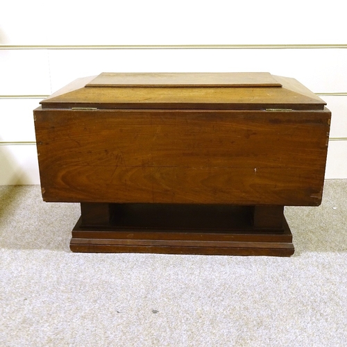 158 - A George IV mahogany wine cooler, 84cm x 50cm