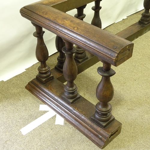 174 - A 19th century oak Club fender with turned balusters, width 1.73m