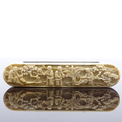 252 - A 19th century Chinese relief carved ivory toothpick case with original velvet lining, length 8cm