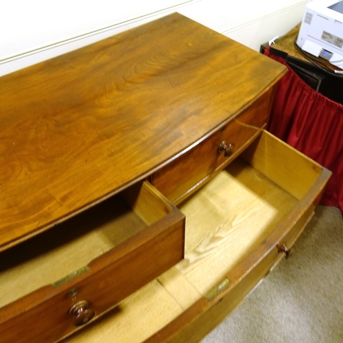 279 - 19th century mahogany bow-front chest of 3 long and 2 short drawers, on ogee bracket feet, width 1.1... 