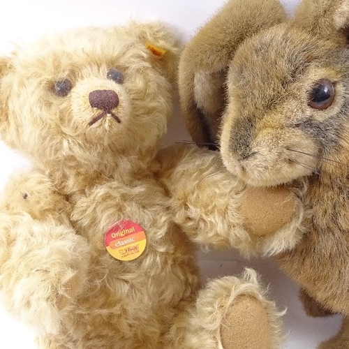 93 - A Vintage Steiff Classic teddy bear, and a Steiff bunny rabbit, both boxed (2)