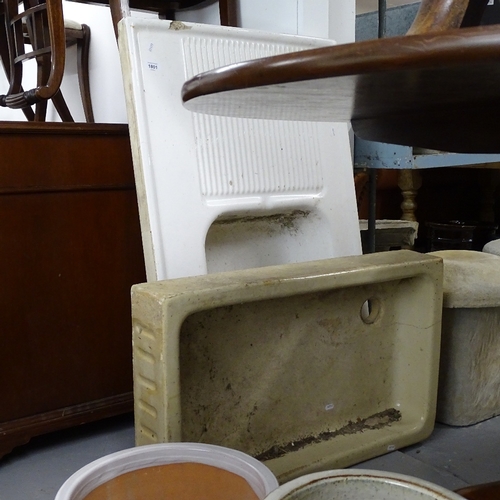 1801 - 2 rectangular enamelled sinks